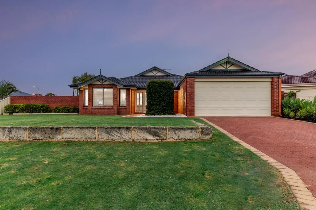 50 Colwyn Loop, Tapping, WA 6065