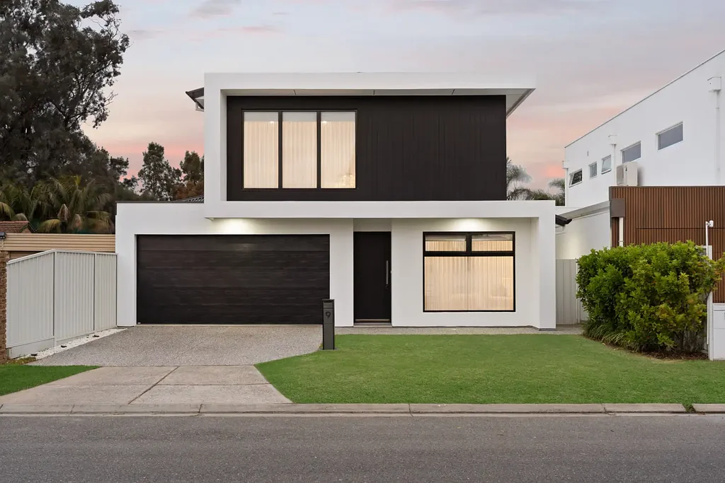 Grange 4房  QUALITY EXECUTIVE RESIDENCE IN A PRIZED SEASIDE SUBURB