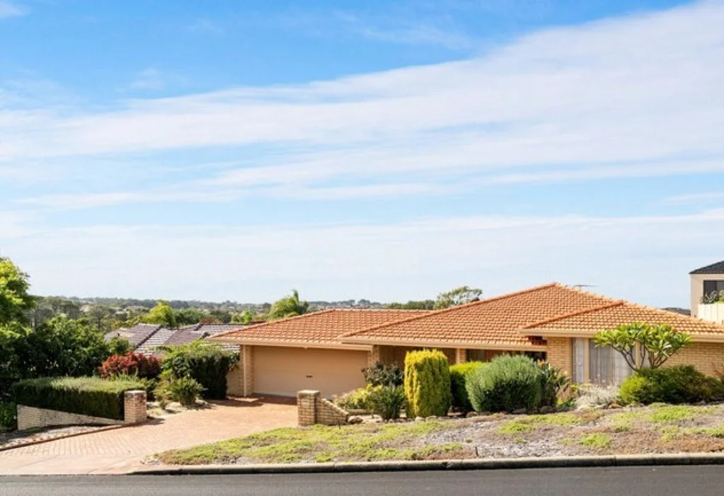 17 Saw Road, Kardinya, WA 6163