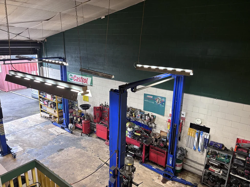 East Tamaki Versatile Light Industrial Unit with Dual Access