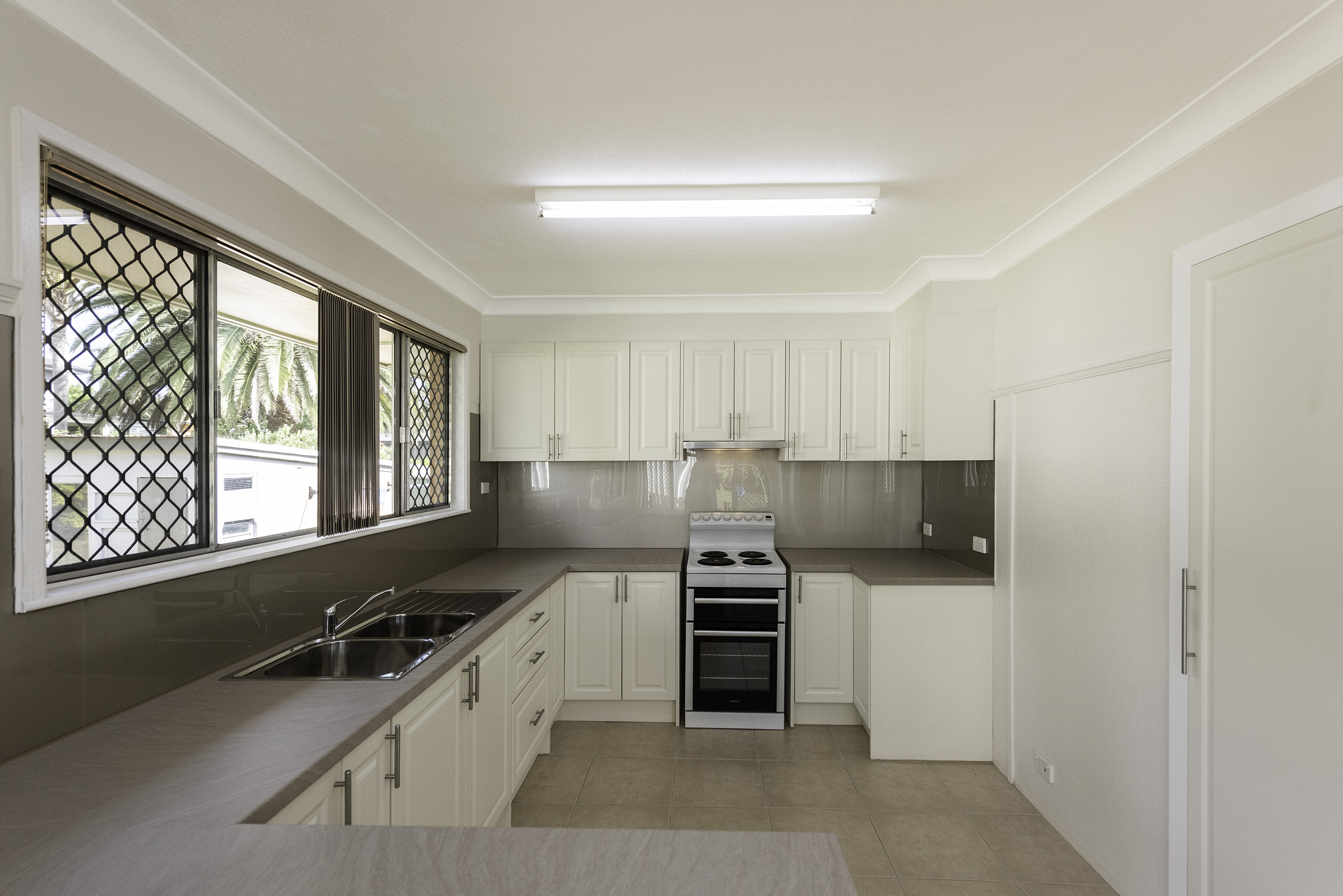 24 KIMMINS ST, RANGEVILLE QLD 4350, 0部屋, 0バスルーム, House