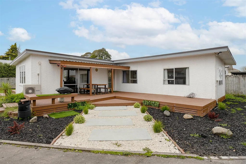 Nawton 3Zimmer Freshly Transformed & Full of Appeal!