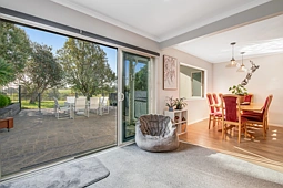 8 Tiller Court, Gulf Harbour