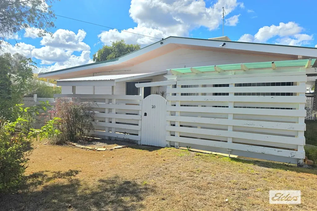 Miles 3 Slaapkamer SPACE, STORAGE AND EASY LIVING ON 1,012M²