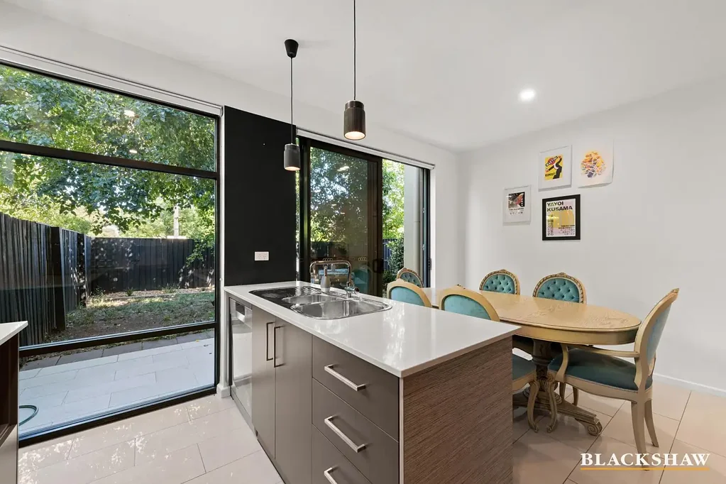 1/135 Limestone Avenue, Braddon, ACT 2612