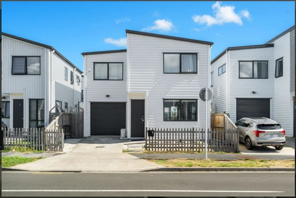 Papakura 4部屋 Stylish 4-Bed Standalone Papakura Home