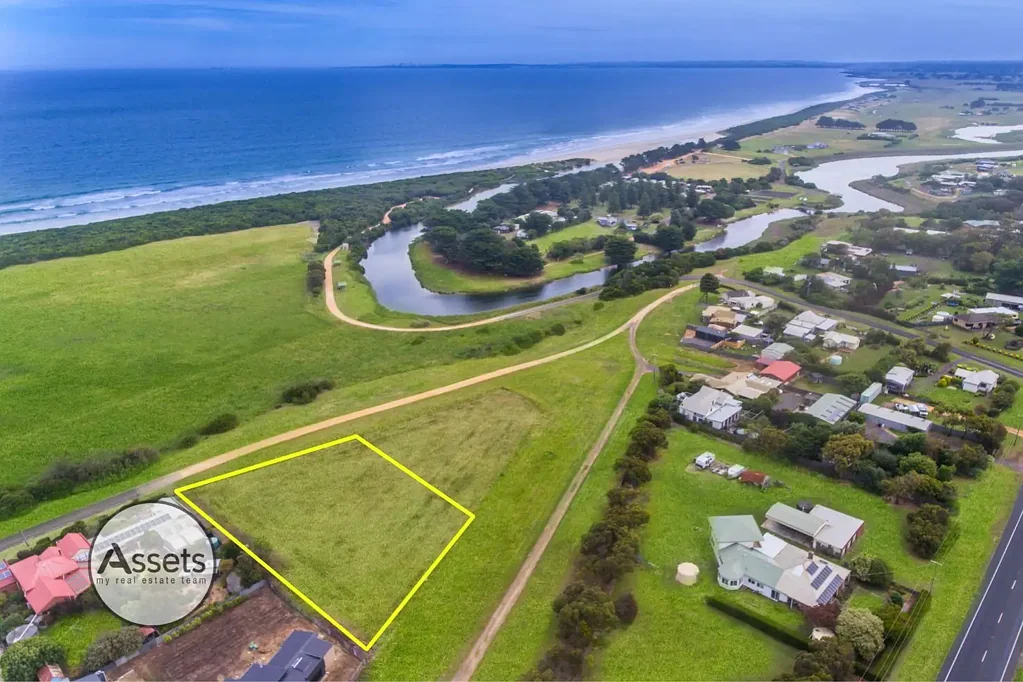 Narrawong Development Opportunity in a Stunning Location