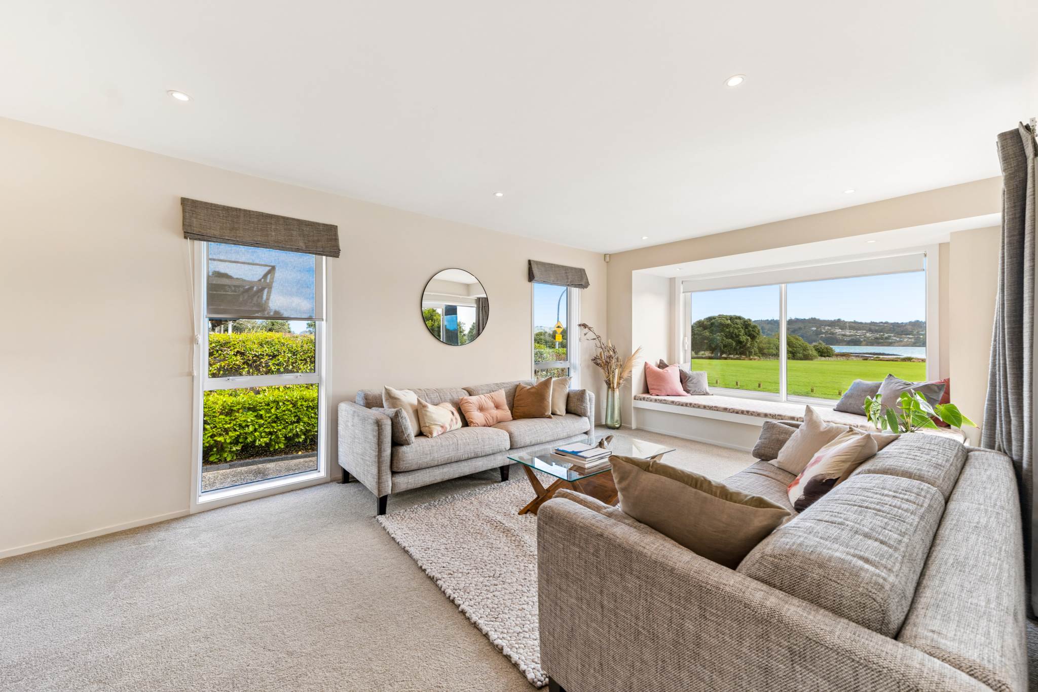 93 Kiwi Esplanade, Mangere Bridge, photo 3