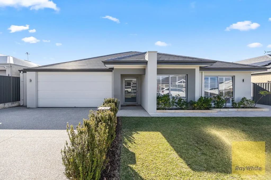 Landsdale Stunner!