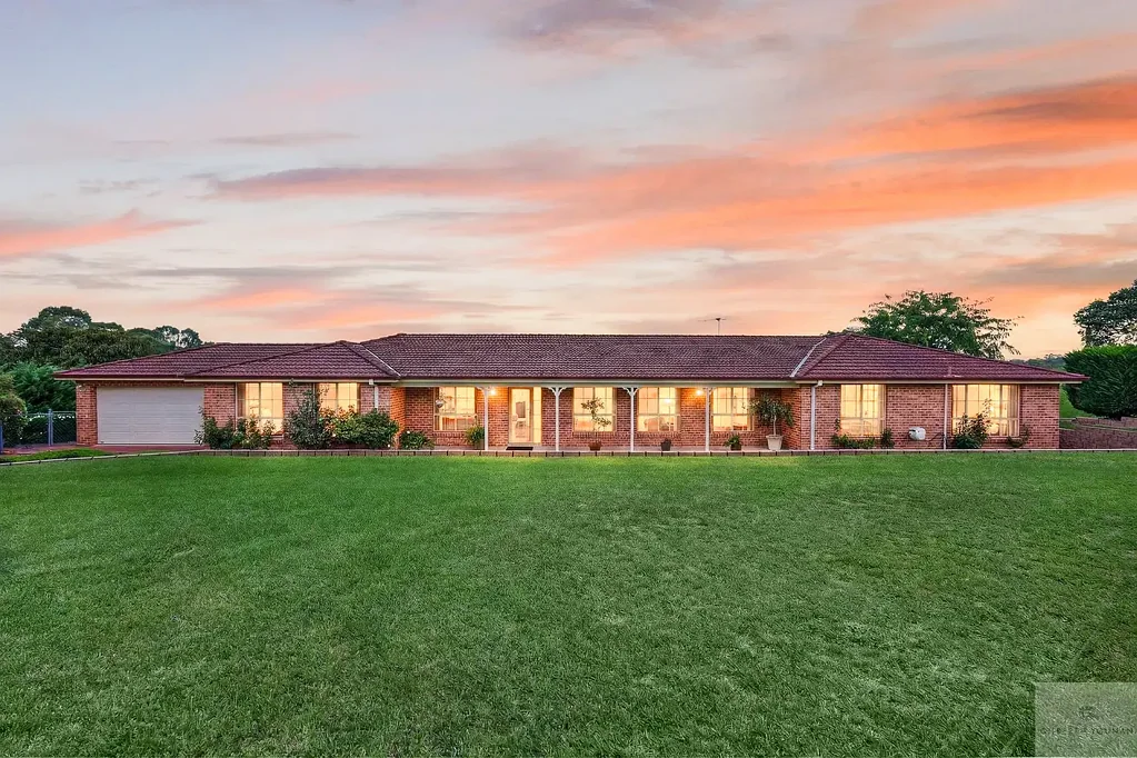 26 Greco Place, Rosemeadow, NSW 2560