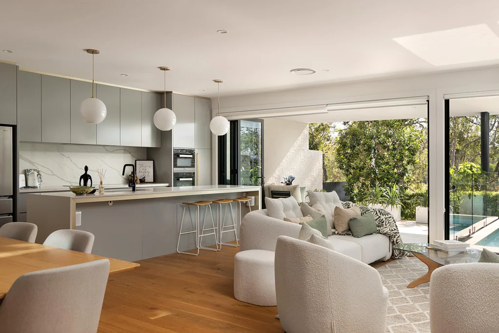 Cannon Hill 4Moenga Refined Living in the Heart of Minnippi Boulevard