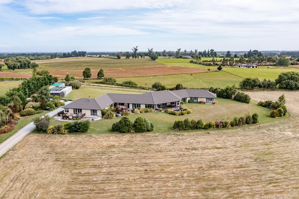 Loburn 7chambre The Premier Multi‑Generational Home
