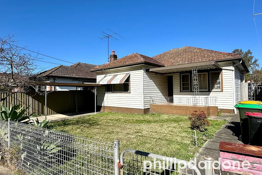 HOUSE AND GRANNY FLAT OPPOSITE BERALA STATION  *DEPOSIT TAKEN*