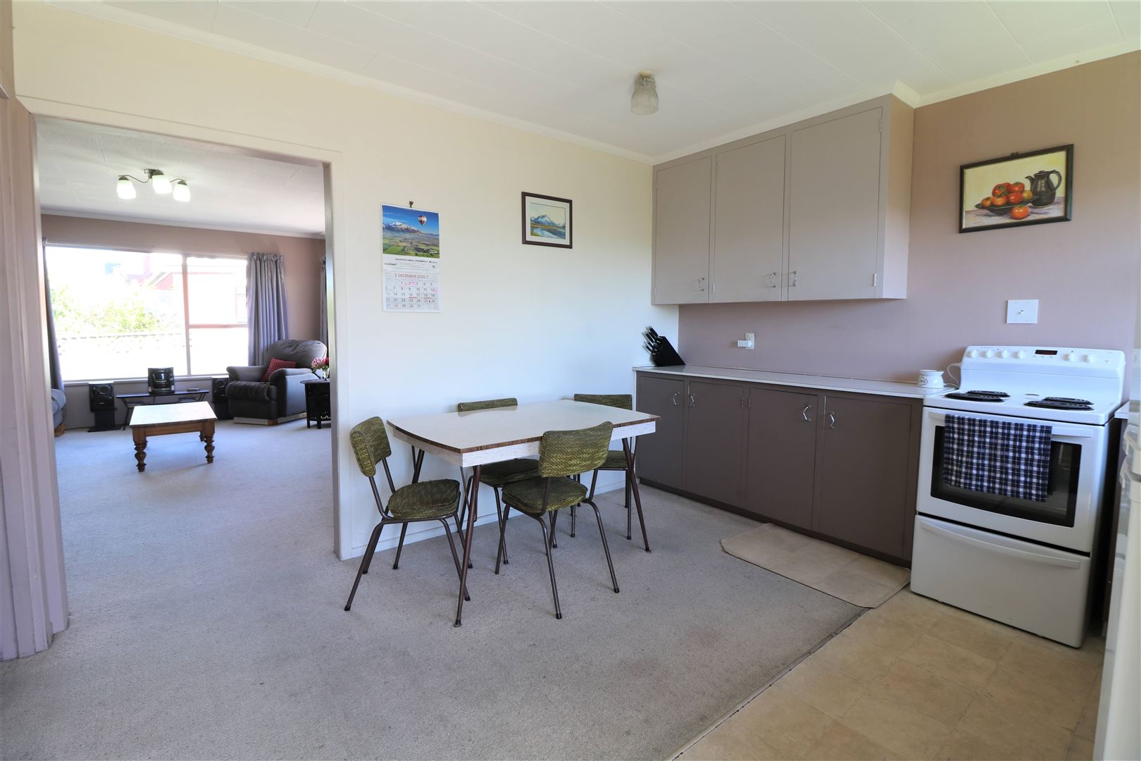 2/318 Church Street, West End, Timaru, 3 ห้องนอน, 1 ห้องน้ำ