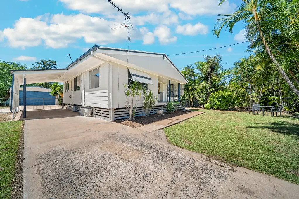 7 Bendee Crescent, Blackwater, QLD 4717