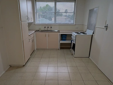 4 Coghill Crescent, Corryong, VIC 3707, 3房, 1浴, House