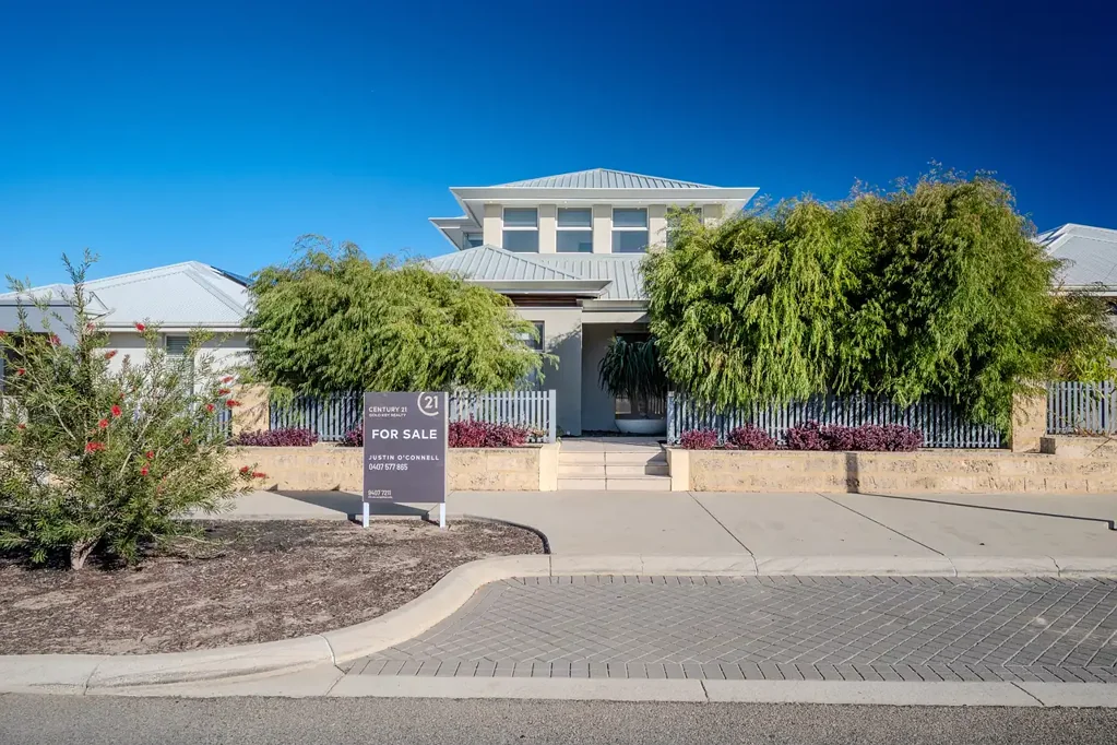 18 Hollington Boulevard, Alkimos, WA 6038