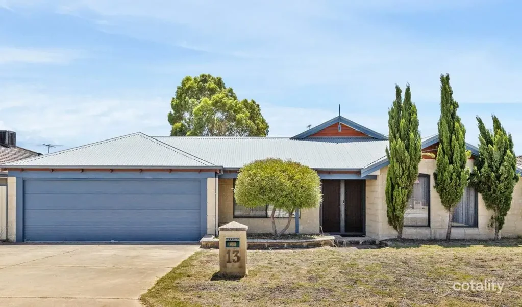 Spacious Family Home with Style and Flexibility !