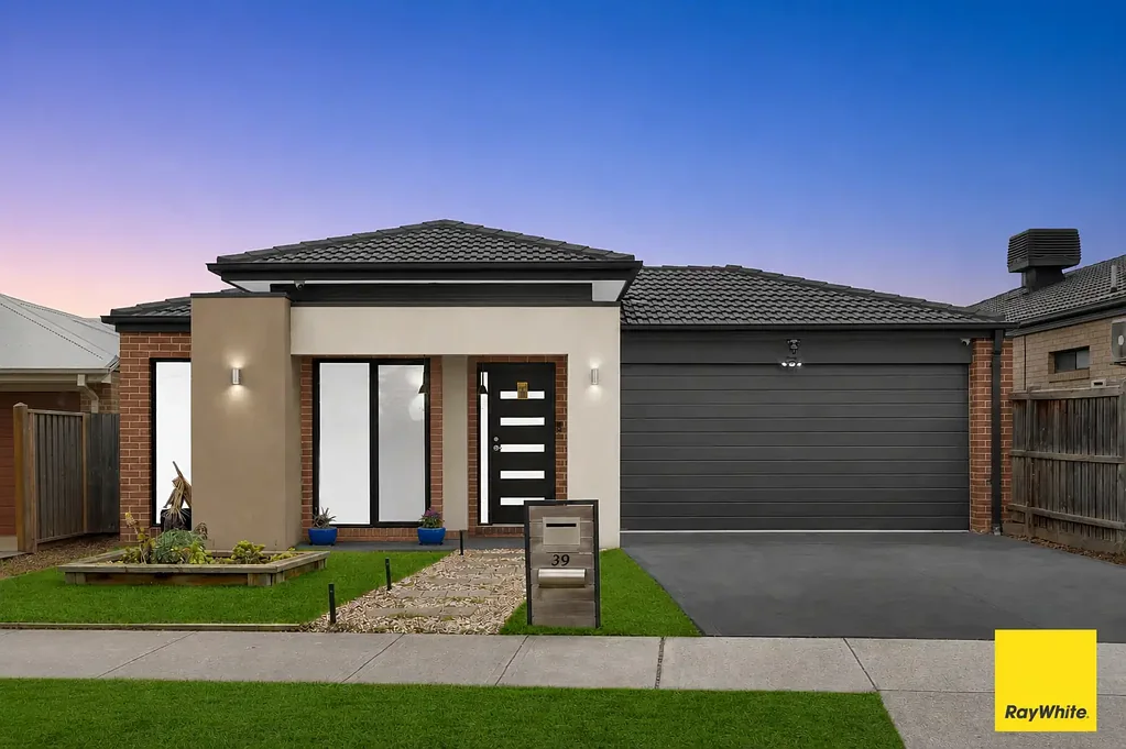 Fraser Rise 4 Slaapkamer Designer Family Living in the Heart of Fraser Rise