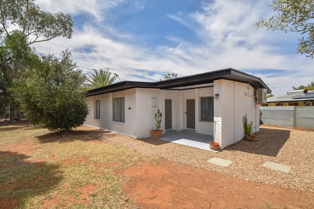 4 Cummings Street, Braitling, NT 870