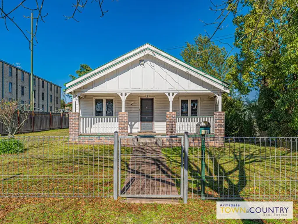 138 Mossman Street, Armidale, NSW 2350