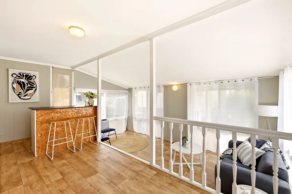 Silkstone 3Moenga Fantastic Entry-Level Buying - Move In or Rent It Out!