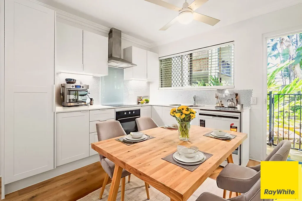 2/67-69 Moore Street, Trinity Beach, QLD 4879