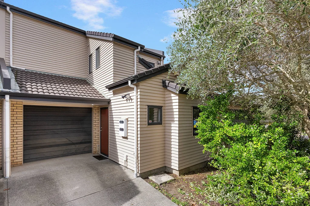 8 Skip Lane, East Tamaki, Manukau City, Auckland
