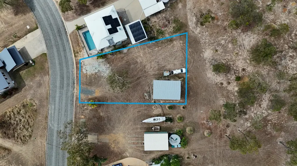 Hideaway Bay SOLD with EXPLORE PROPERTY