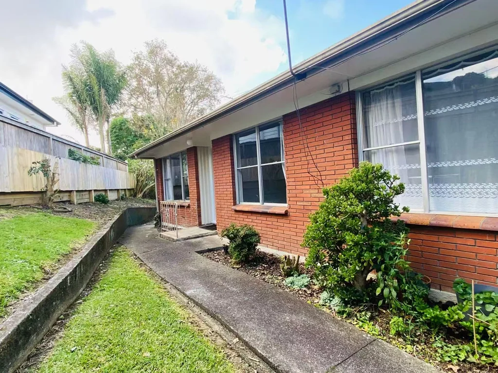 2 bedroom unit in Remuera