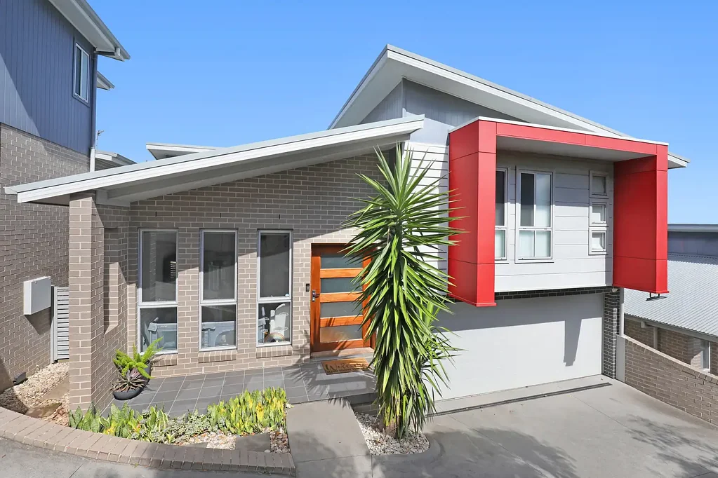 2/25 Yarle Crescent, Flinders, NSW 2529