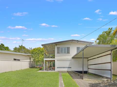 Elevated Coastal Home In Sought After Location - Unfurnished