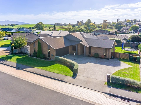 Te Awamutu 4房  Sophistication in a PRIME Location!