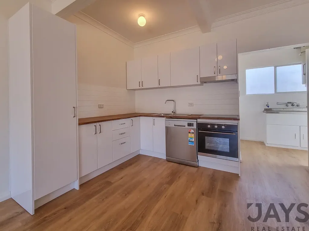 1/67 Joan Street