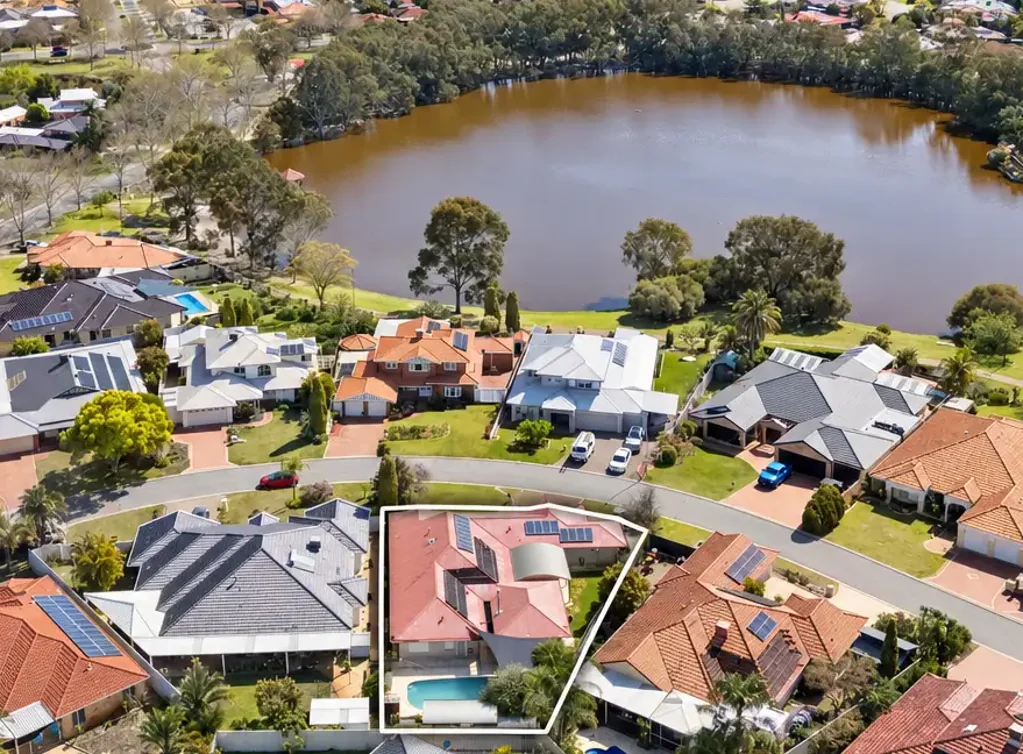 Ballajura 4कमरा In a Word: Home