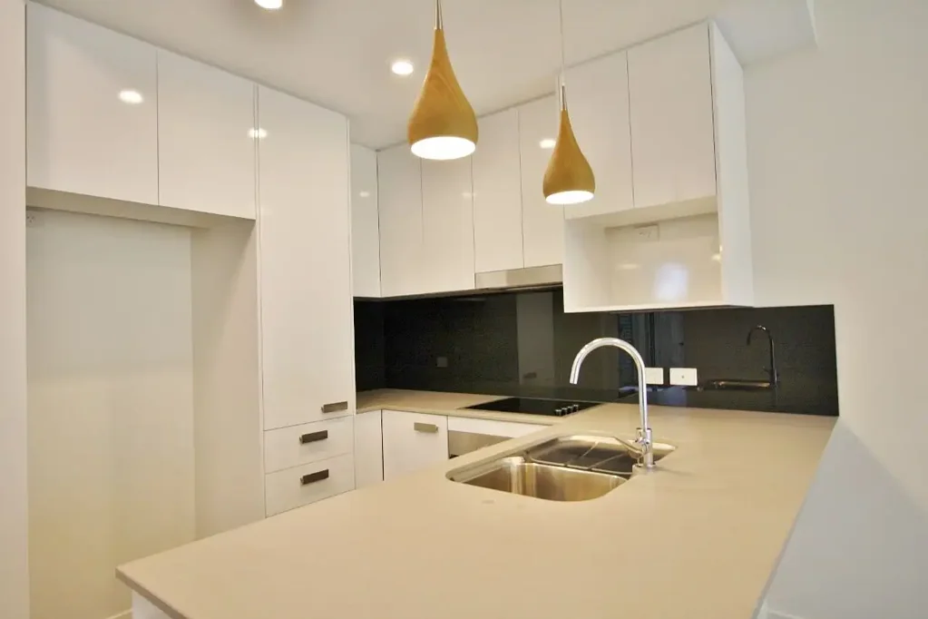 Air Con - Low Maintenance - Modern Living Space!