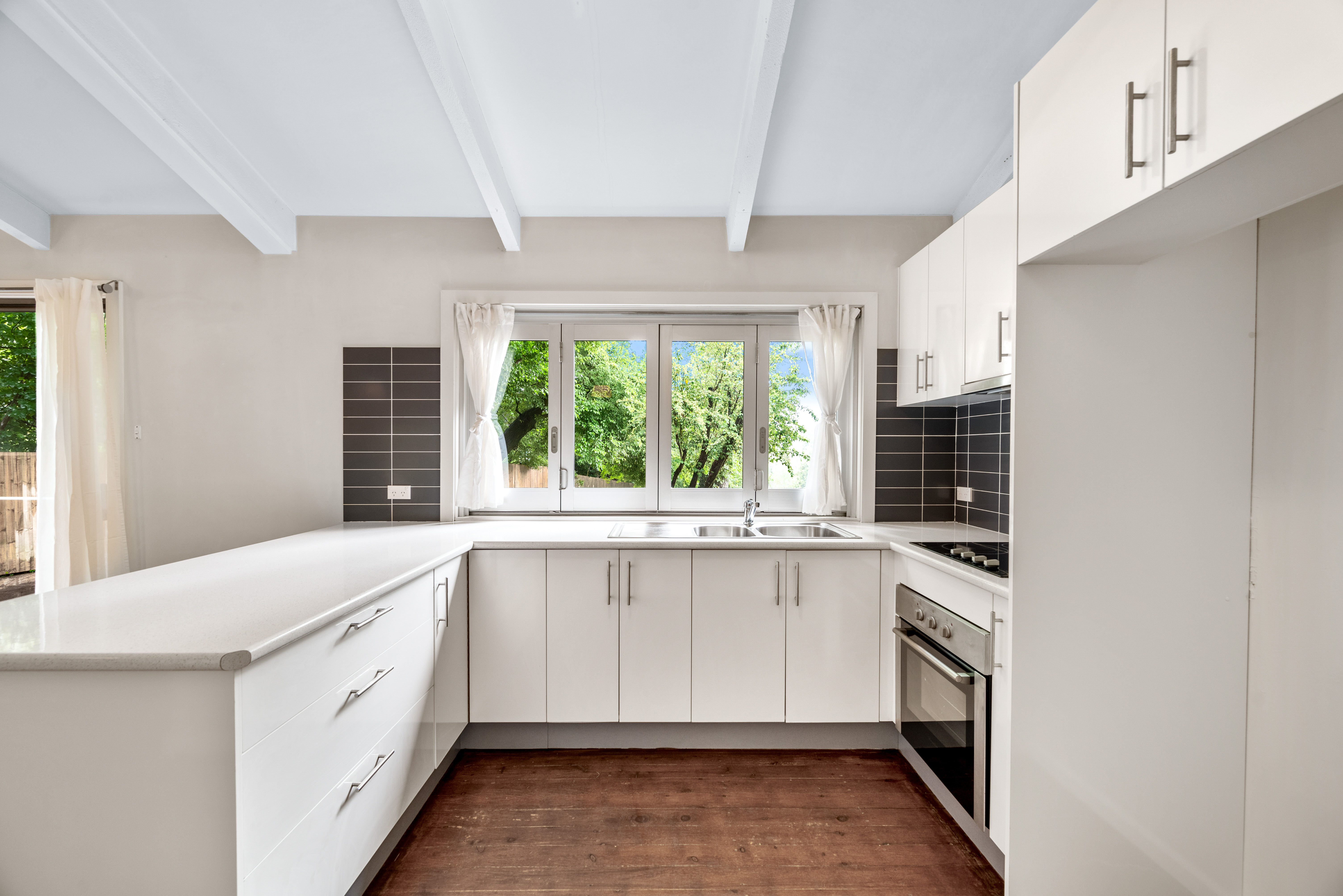 10 WILLOW PARK AV, LEURA NSW 2780, 0房, 0浴, House