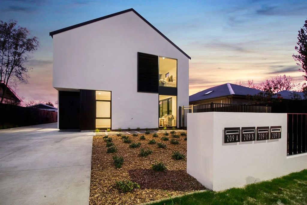 Saint Albans 2房  Modern, Minimal, Made for You