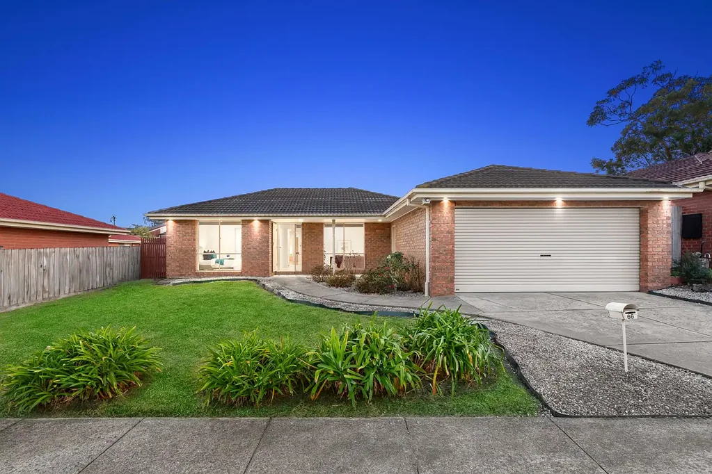 HAMPTON PARK – Spacious 4-Bedroom Family Home for Rent!