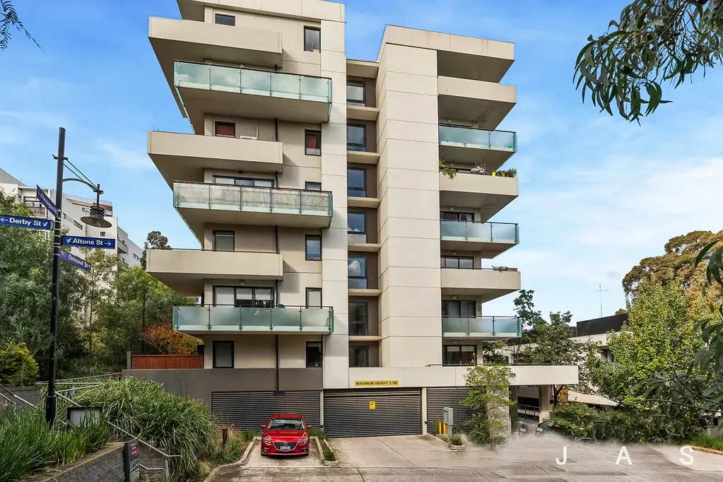 MODERN TWO BEDROOM APARTMENT