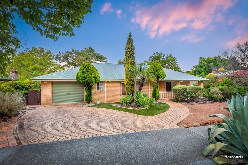 114 River Road, Kelmscott, WA 6111