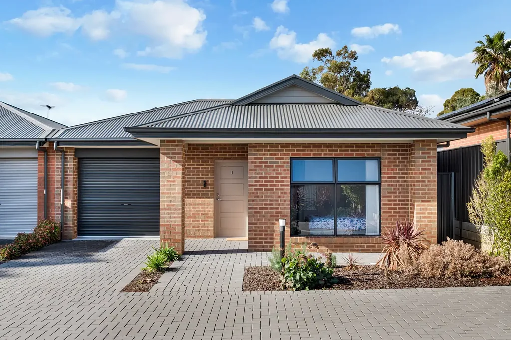 Dover Gardens 2Zimmer Modern Comfort & Easy-Care Living in Prime Location