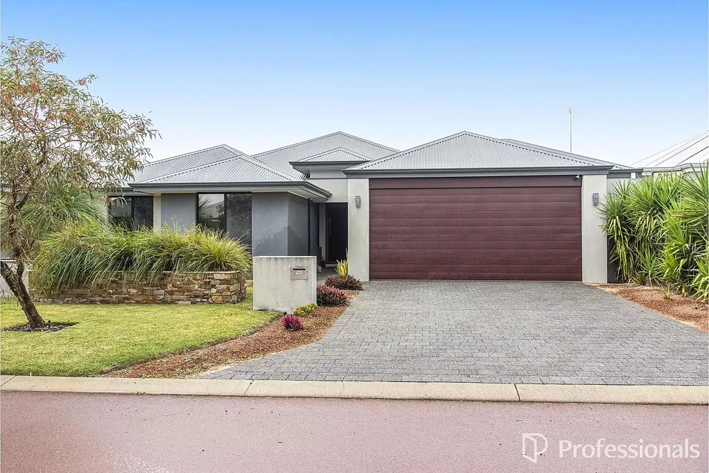 7 Wonnich Street, Byford, WA 6122