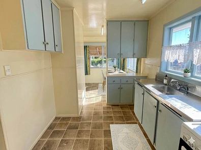 Standalone Home in Prime Clover Park Location