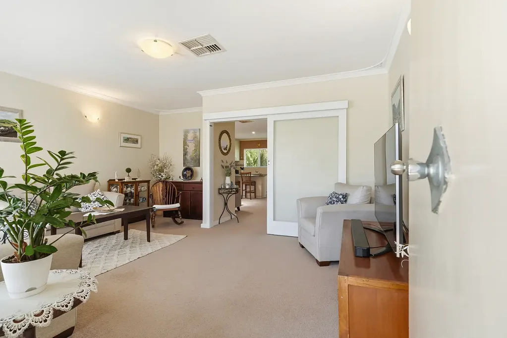 133 Milverton Avenue, Karrinyup, WA 6018