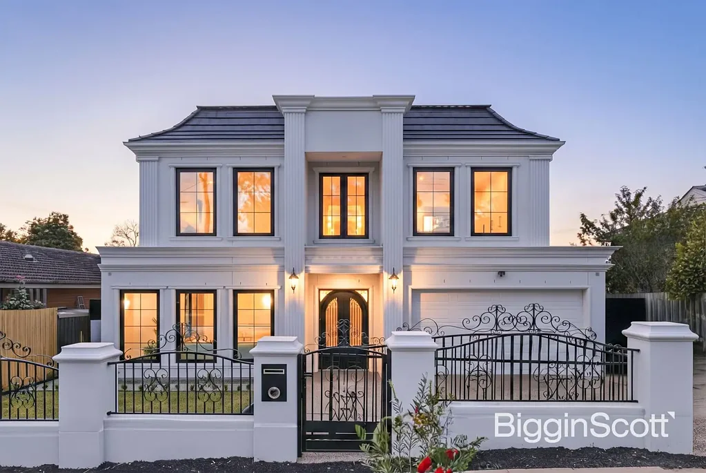 Doncaster 5ਬੈੱਡਰੂਮ Brand-New Architectural Luxury with Grand Proportions