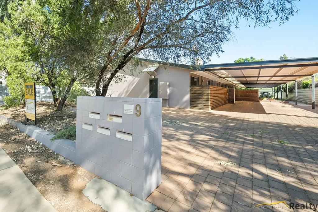 2/9 Mills Street, East Side, NT 870