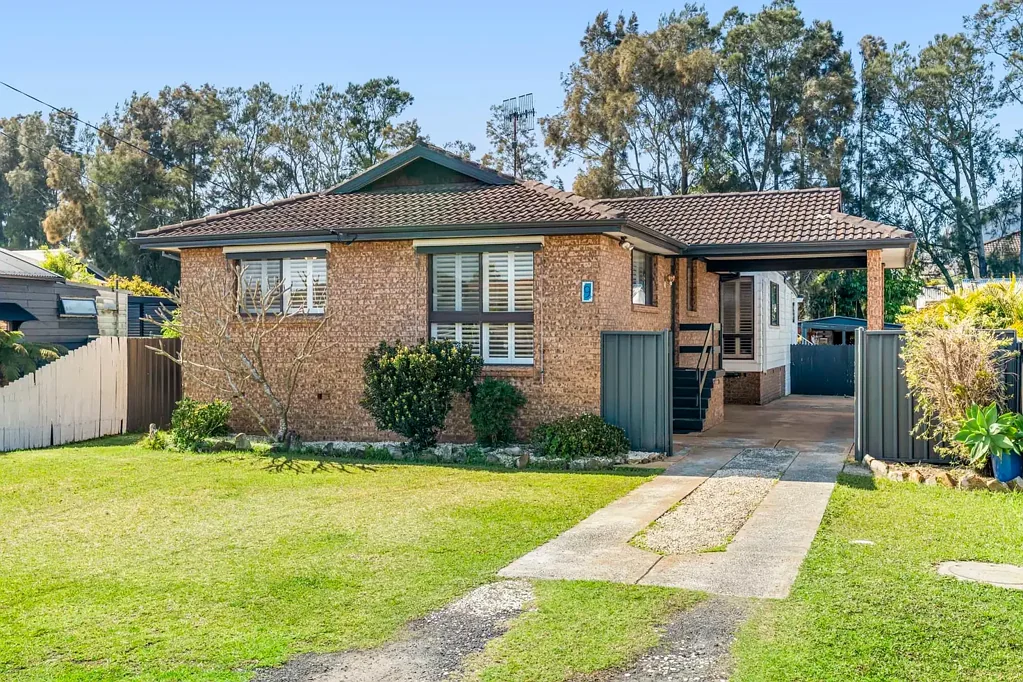Davistown 4ਬੈੱਡਰੂਮ Where Location Meets Lifestyle: Charming 4 Bedroom Home Awaits!