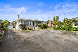 80 Seymour Road, Sunnyvale, Waitakere City