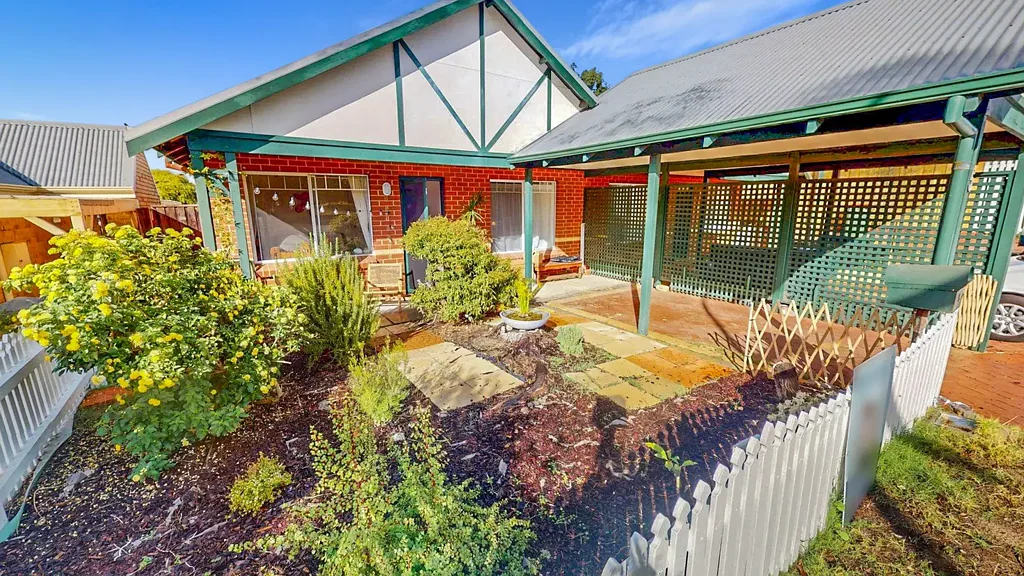 5 Bolton Place, Fremantle, WA 6160